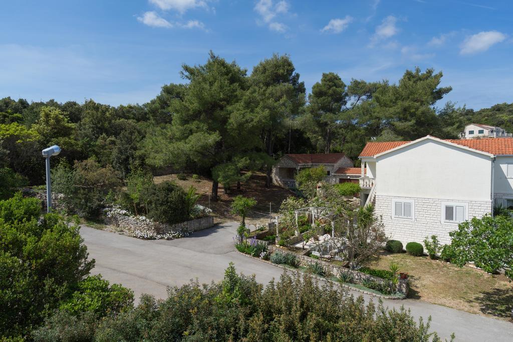 Apartments Sarah Medvinjak Εξωτερικό φωτογραφία