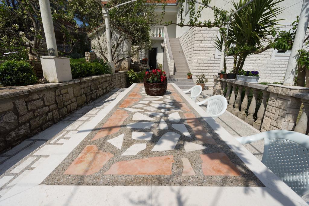 Apartments Sarah Medvinjak Εξωτερικό φωτογραφία